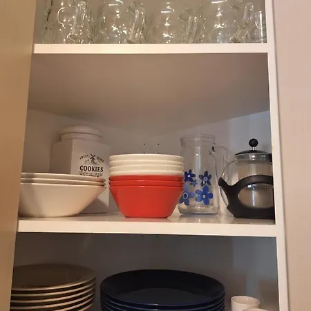 Kirkkokatu 10, Ilmainen Kadunvarsipysaekoeinti Apartment *