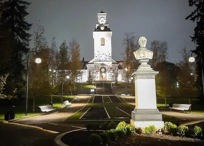 شقة Kirkkokatu 10, Ilmainen Kadunvarsipysaekoeinti